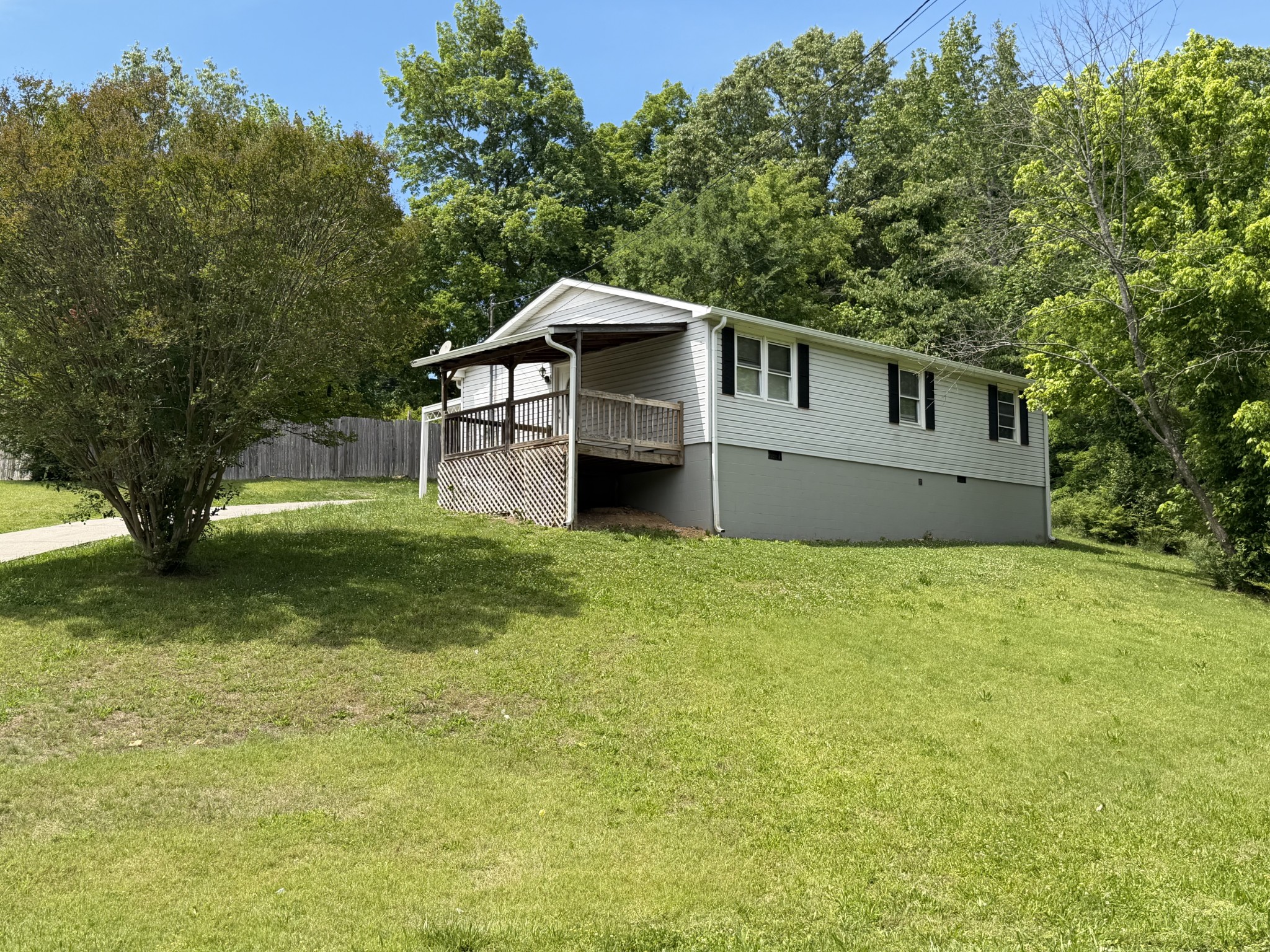 103 Annette Dr
