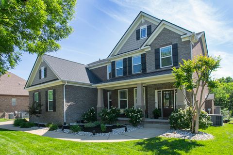 2341 Carouth Ct Nolensville TN 37135