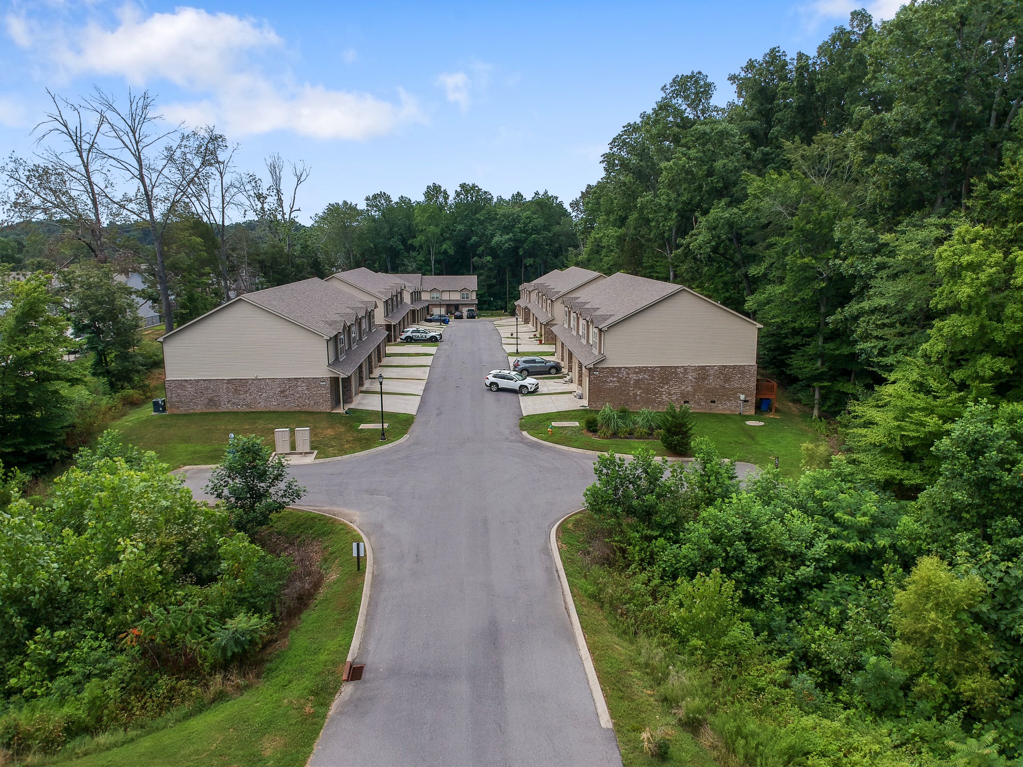 135 Country Ln 304