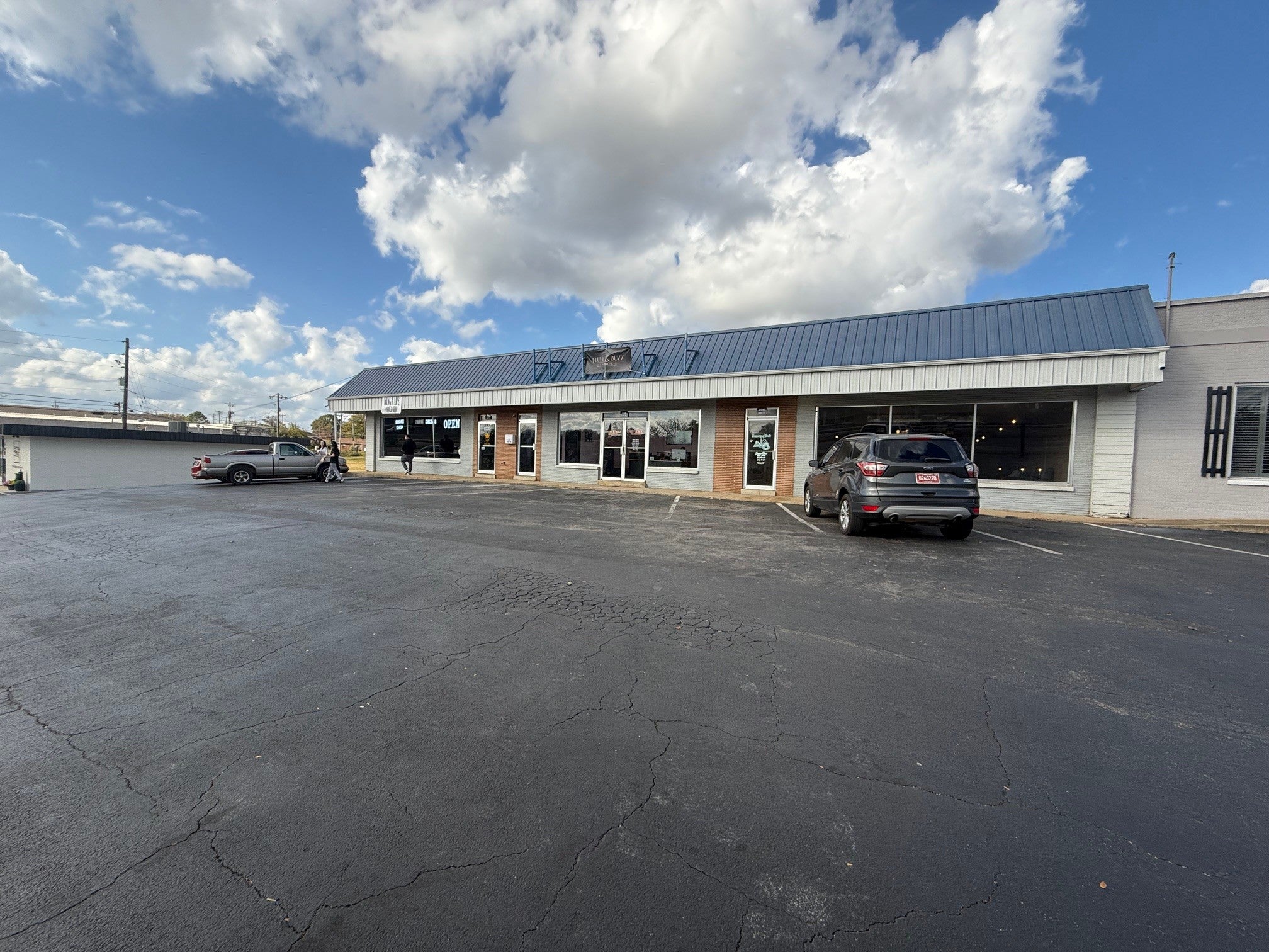 204 Lane Pkwy