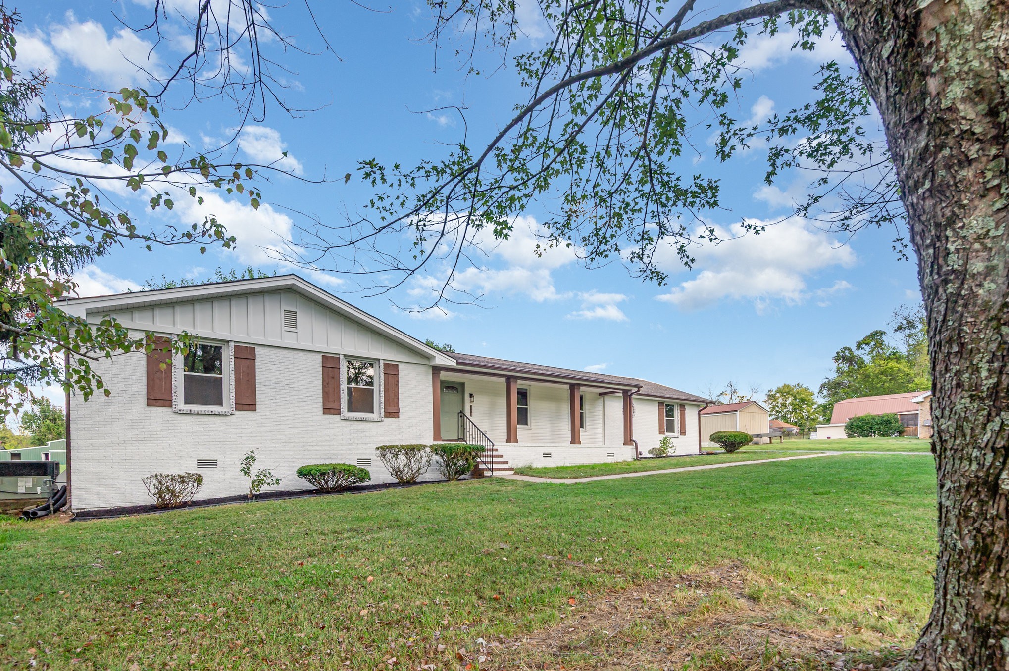 231 S Palmers Chapel Rd