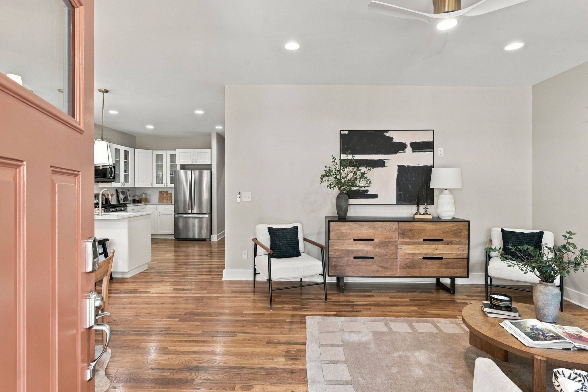 3-bed home for sale in Nashville, TN 37206, 1806 Long Ave 1806 Long Ave, Nashville TN 37206 3-bed home, photo 4 of 32