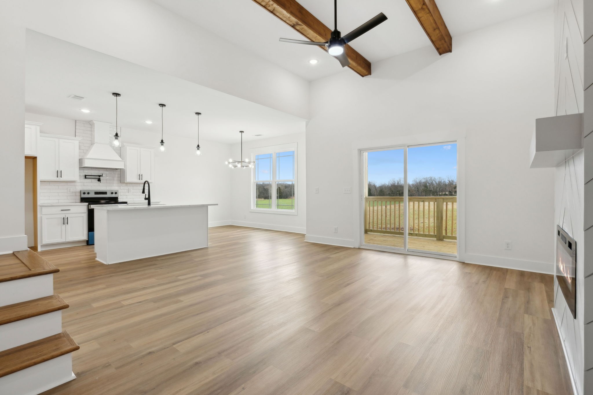 4411 Benson Rd