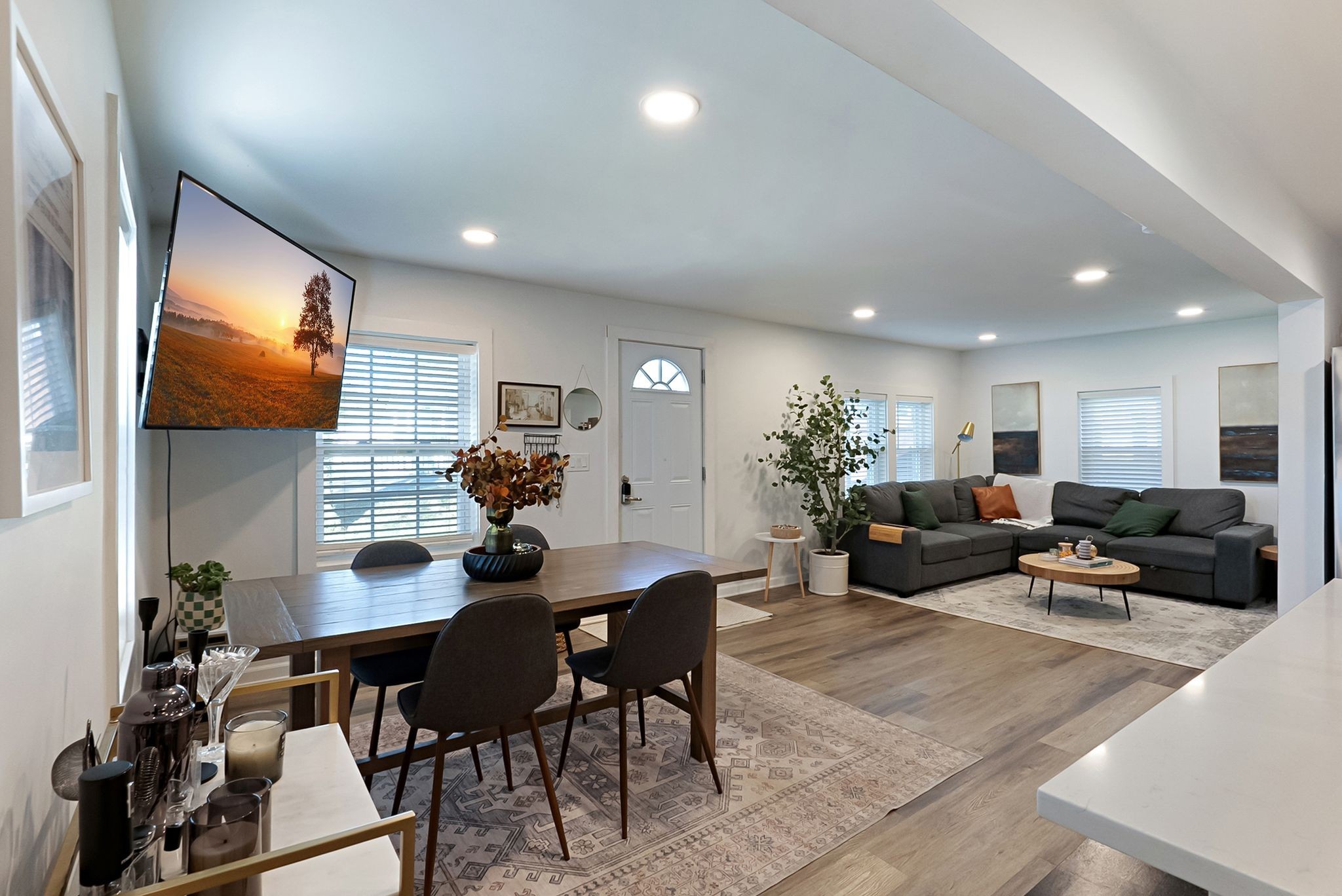 302 DuPont Ave