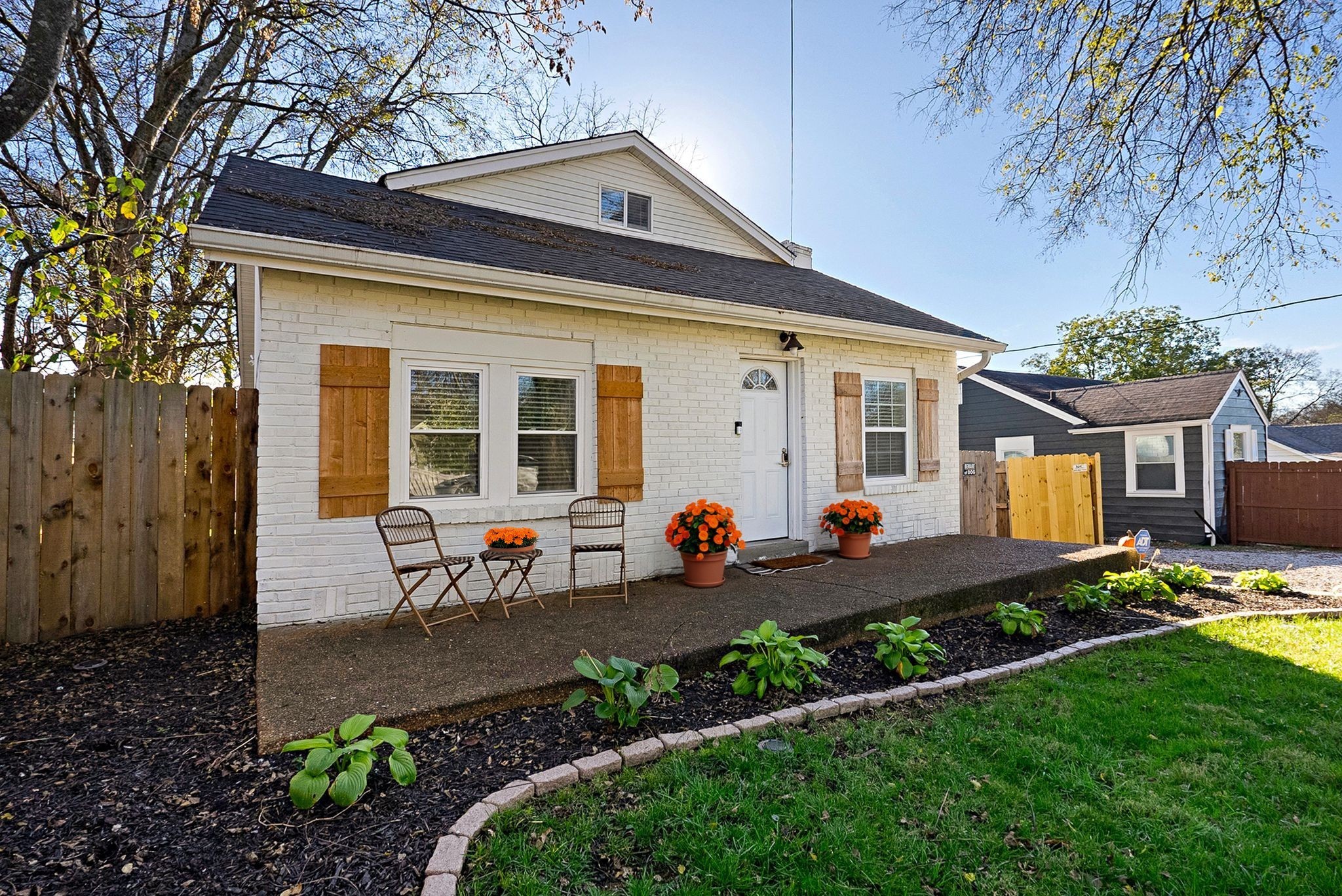 302 DuPont Ave