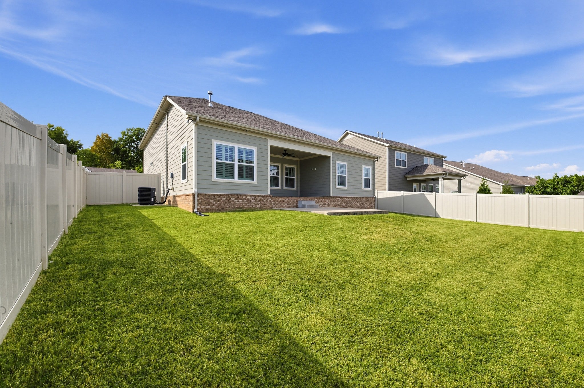 1047 Brayden Dr