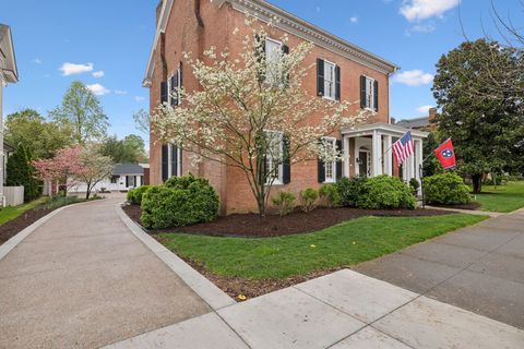 224 3rd Ave S Franklin TN 37064