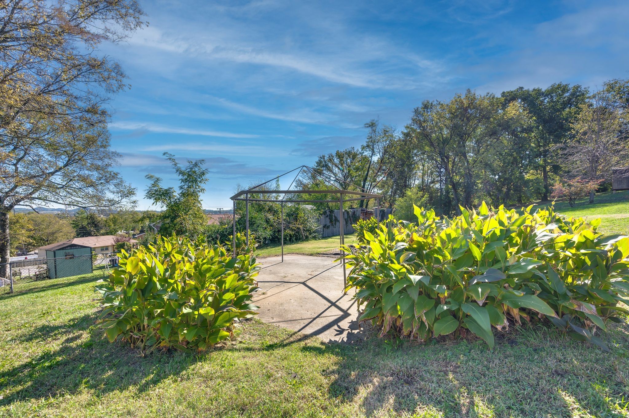 Nashville, Tennessee 37218, United States, 5 Bedrooms Bedrooms, ,2 BathroomsBathrooms,Residential,Active,21099