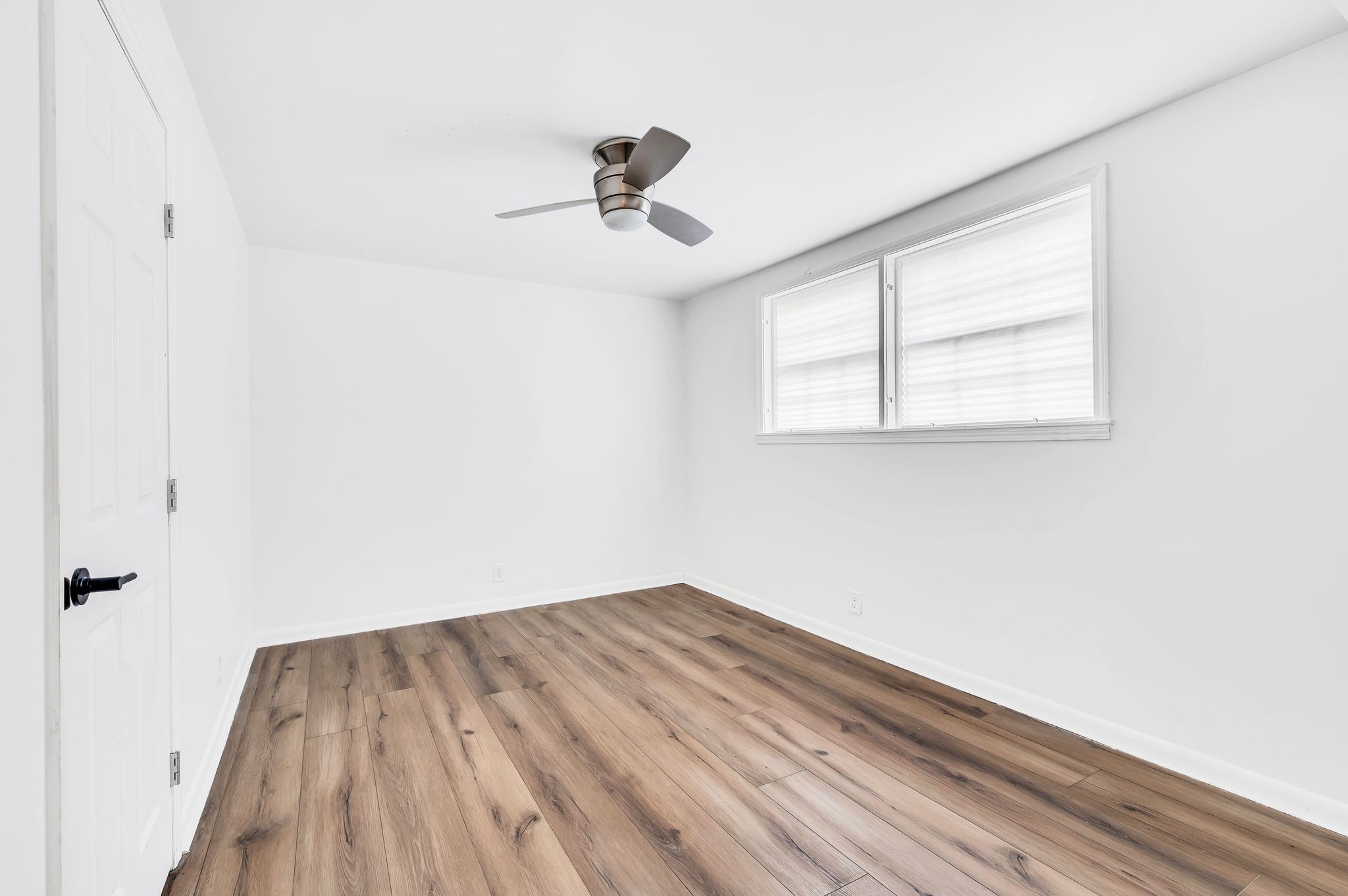 Nashville, Tennessee 37218, United States, 5 Bedrooms Bedrooms, ,2 BathroomsBathrooms,Residential,Active,21099