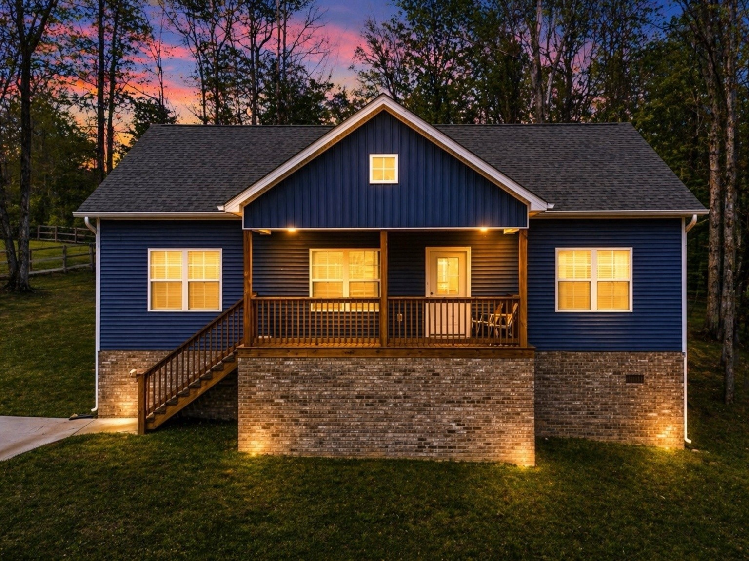521 Lewis Ln