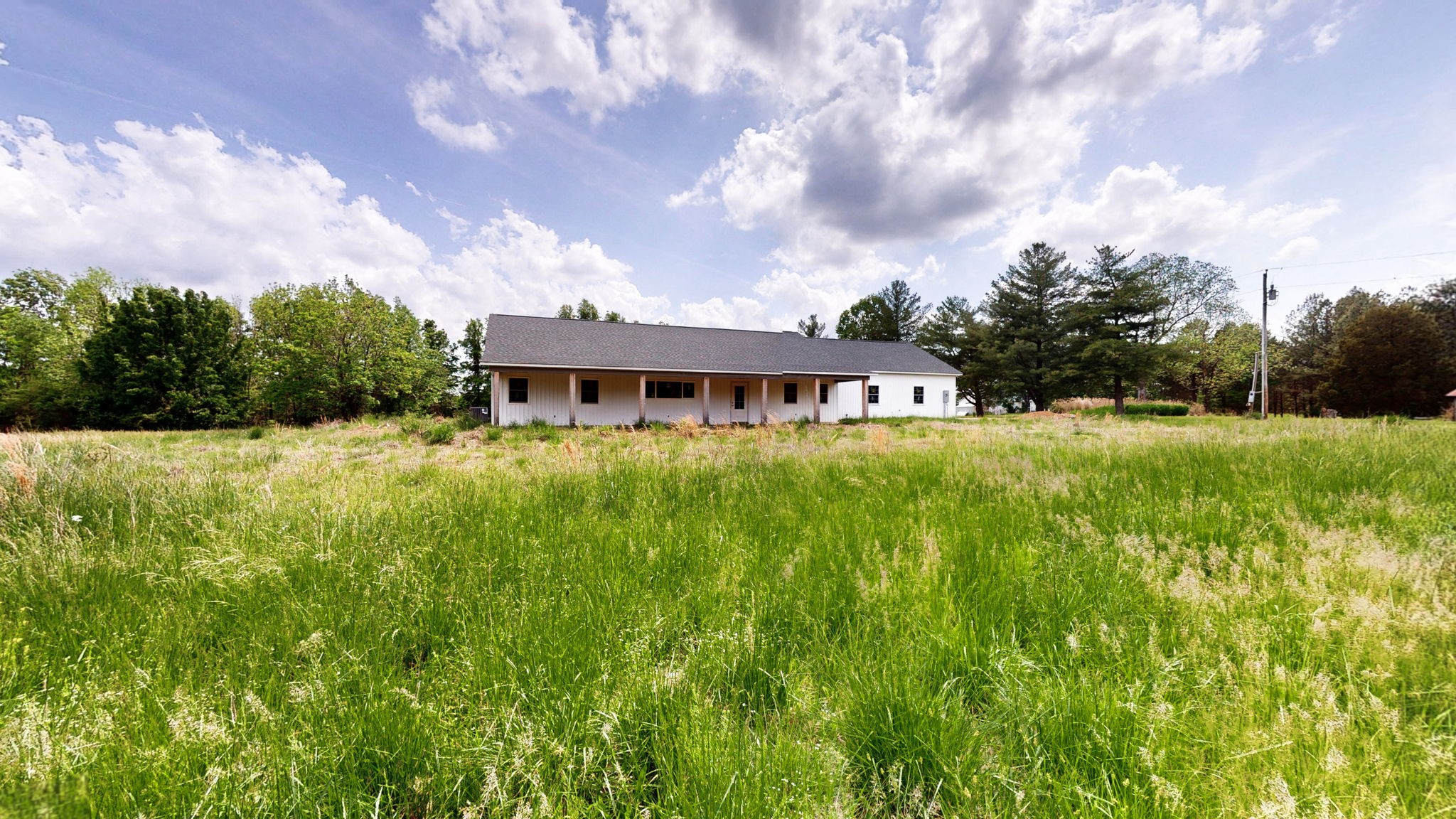 226 Douglas Rd