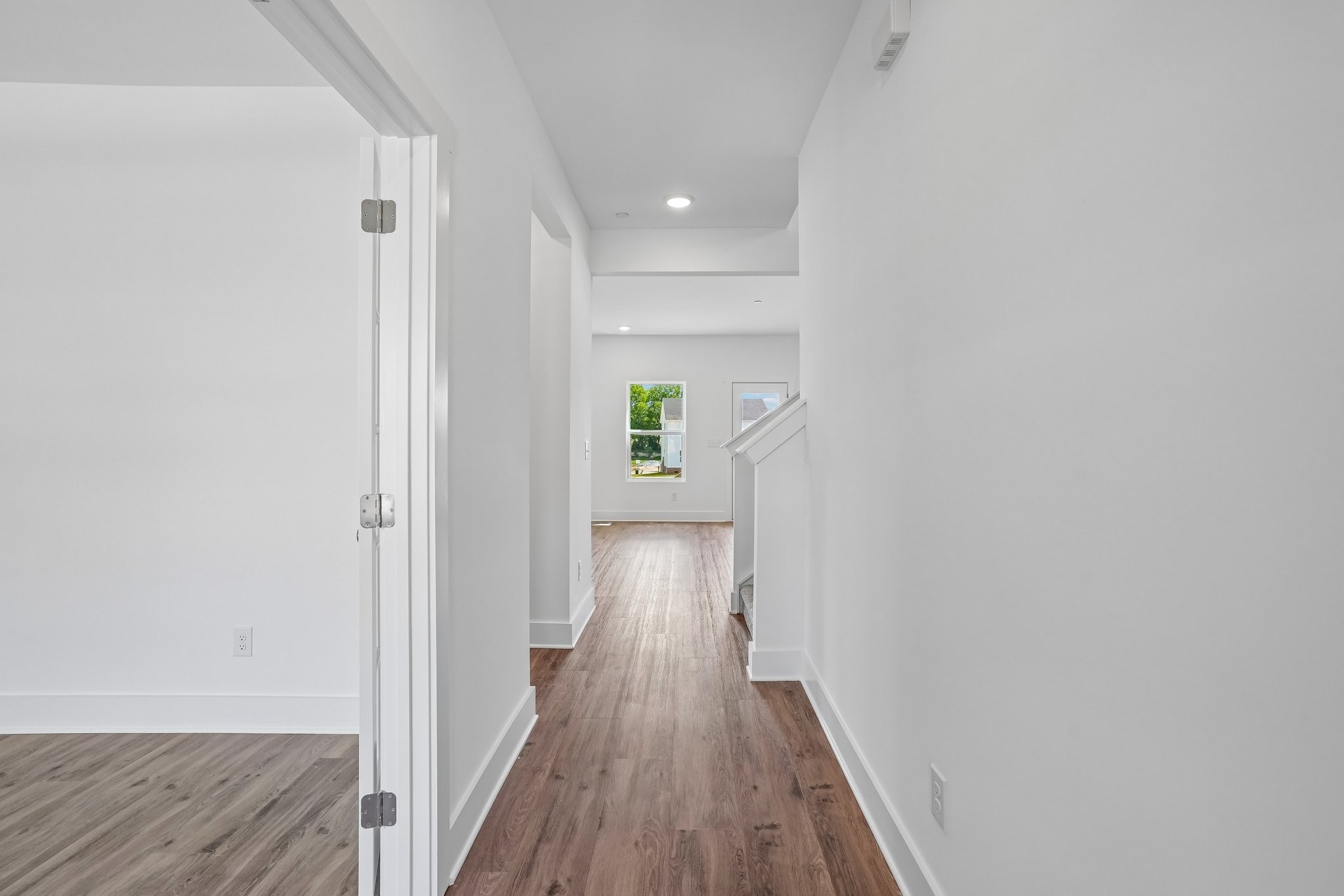 2564 Peaceful Valley Dr