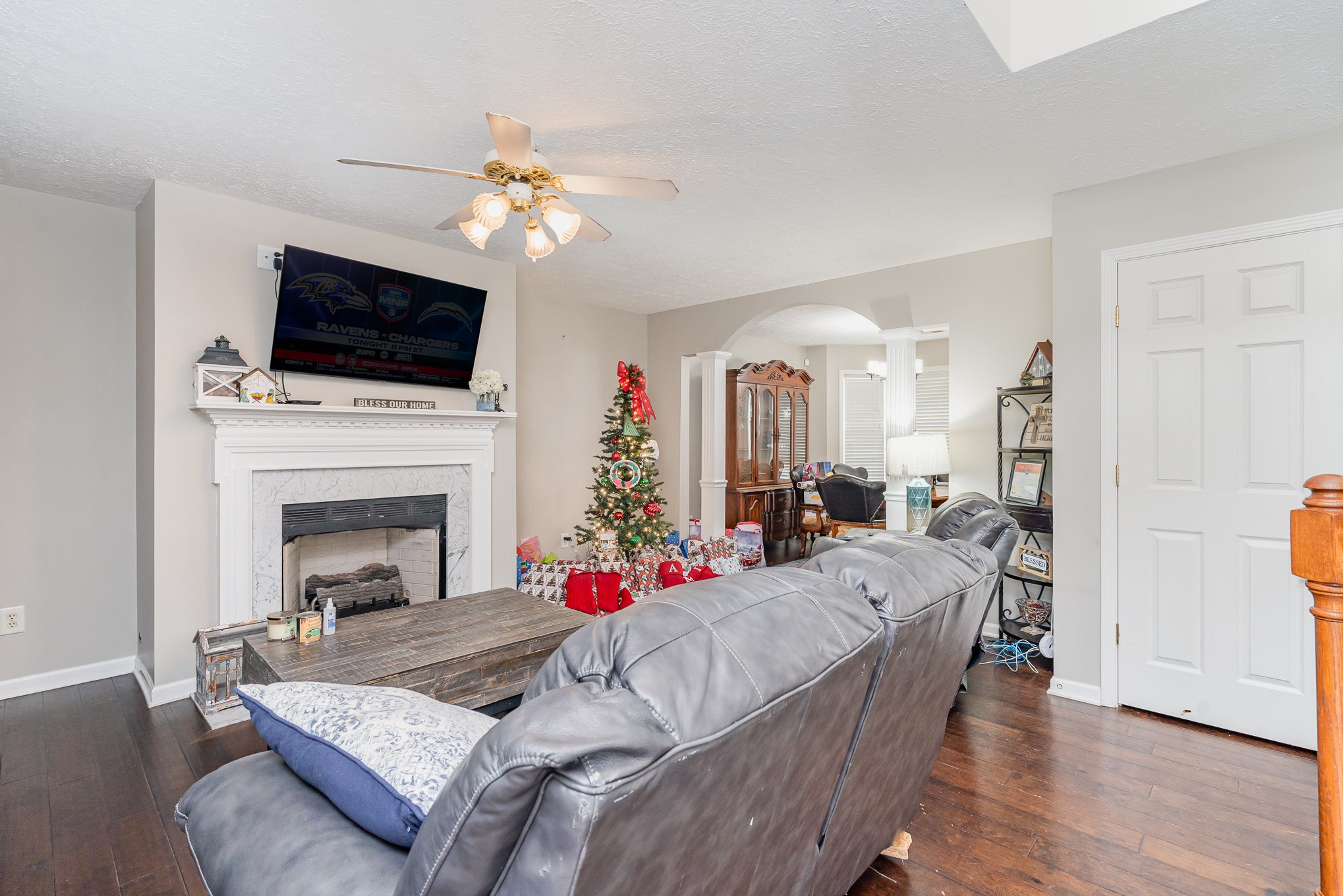 982 Chesire Way