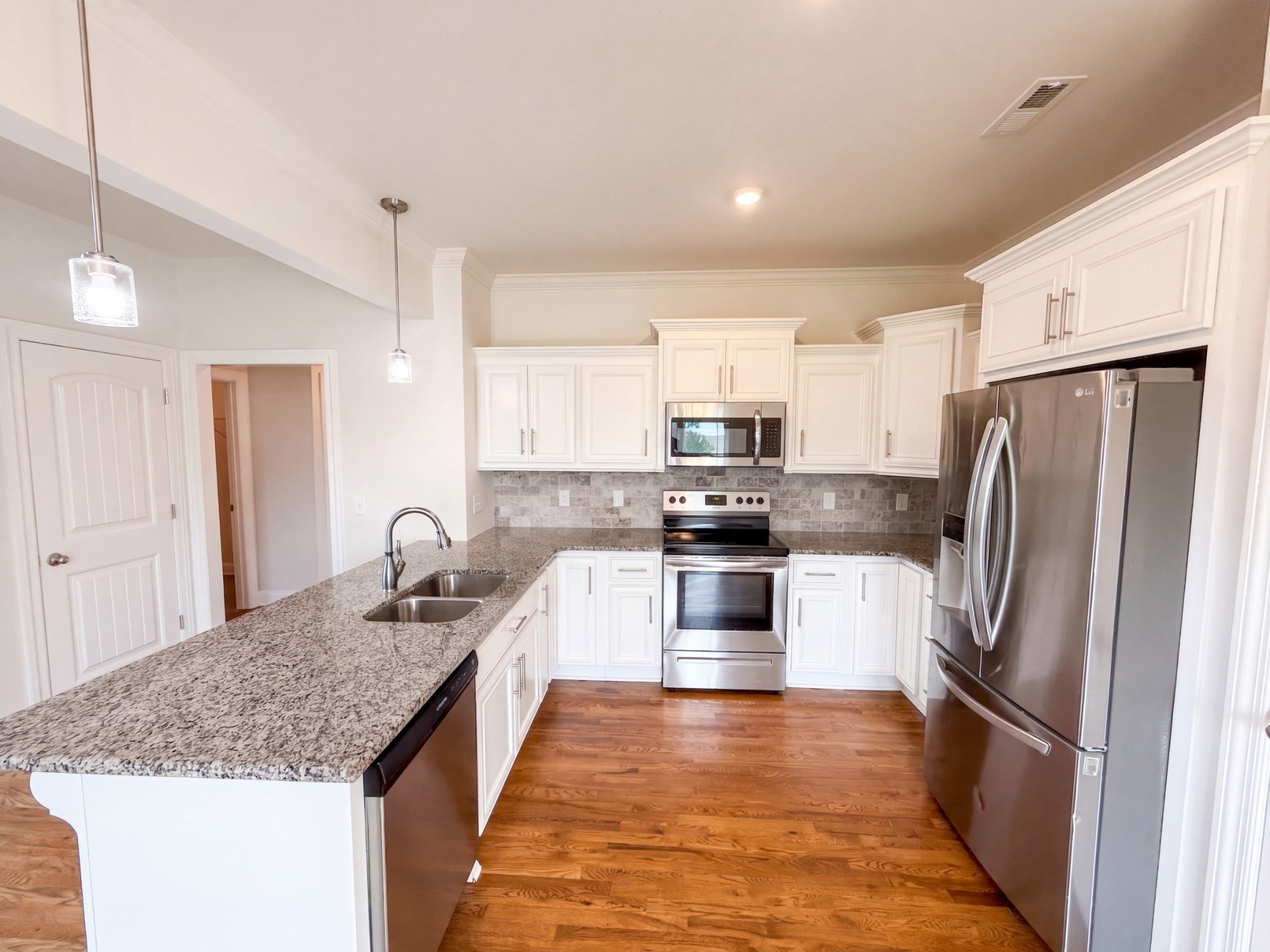 5152 Cedar Retreat Dr