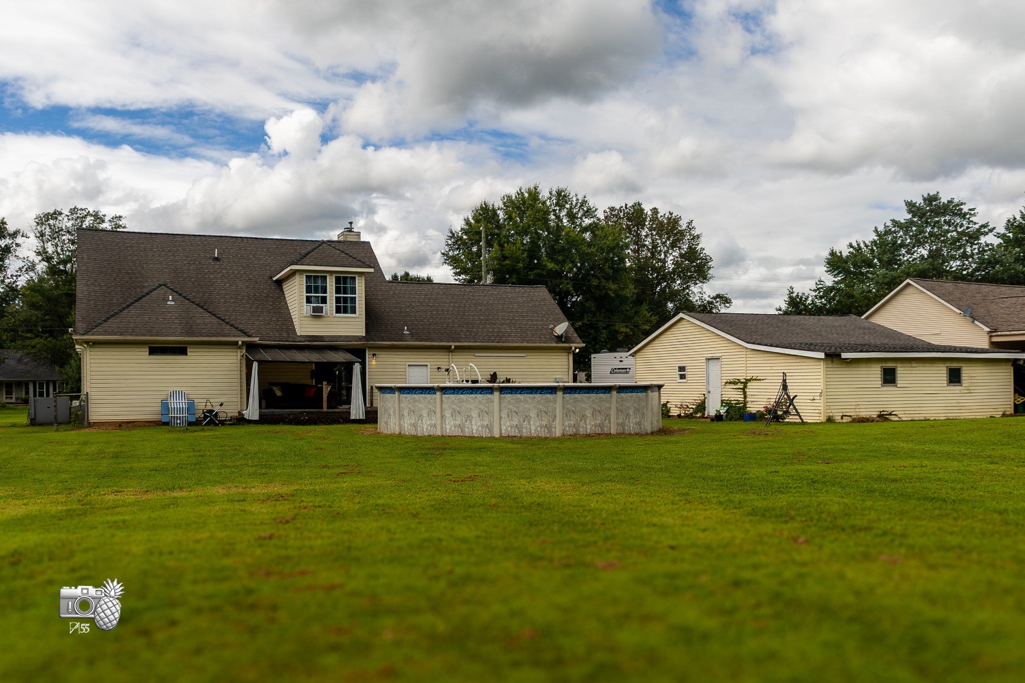 10028 Roanoke Dr