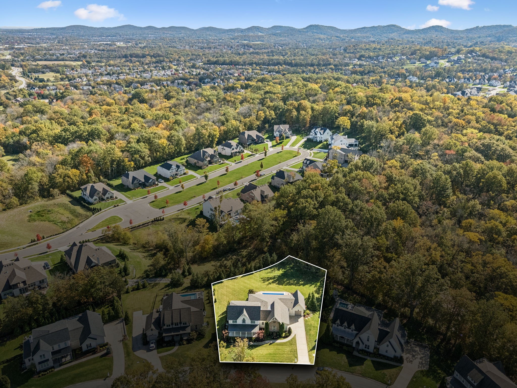 209 Gilchrist South Cir