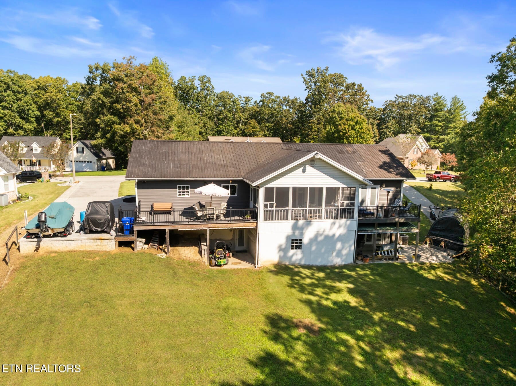 186 Cabot Lane
