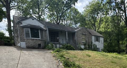 Photo of 1404 Riverwood Dr, Nashville, TN 37216 (MLS # 3224354)