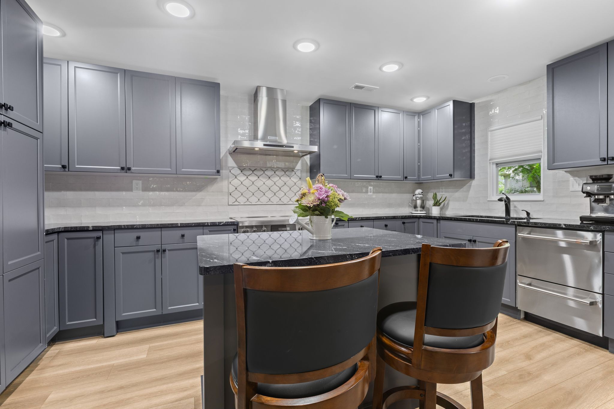 Franklin, Tennessee 37069, United States, 4 Bedrooms Bedrooms, ,4 BathroomsBathrooms,Residential,Active,114116