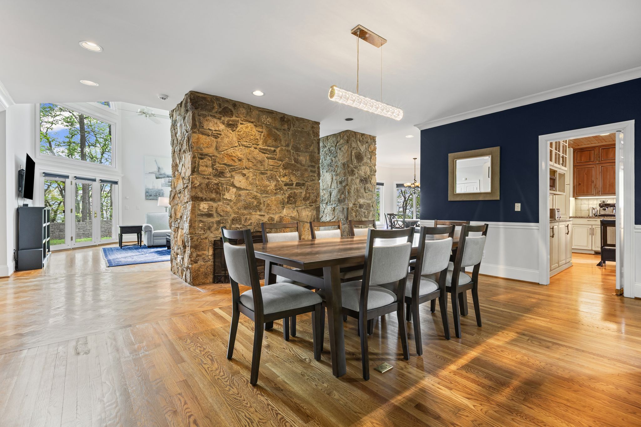 Franklin, Tennessee 37069, United States, 4 Bedrooms Bedrooms, ,4 BathroomsBathrooms,Residential,Active,114116