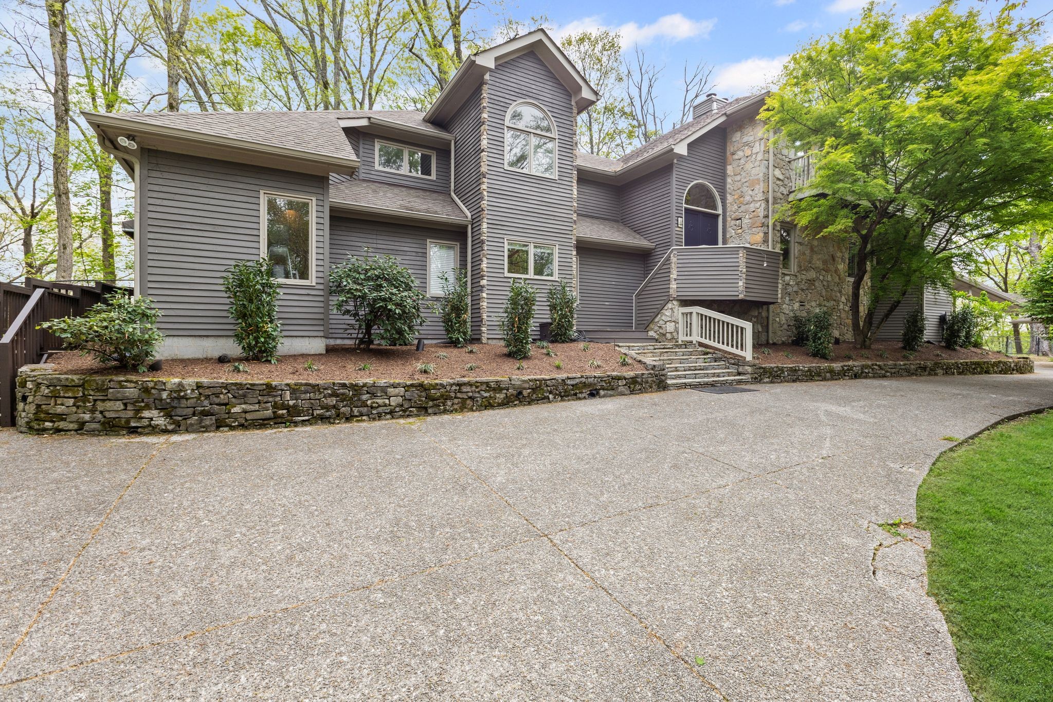 1111 Beechs Tavern Trl