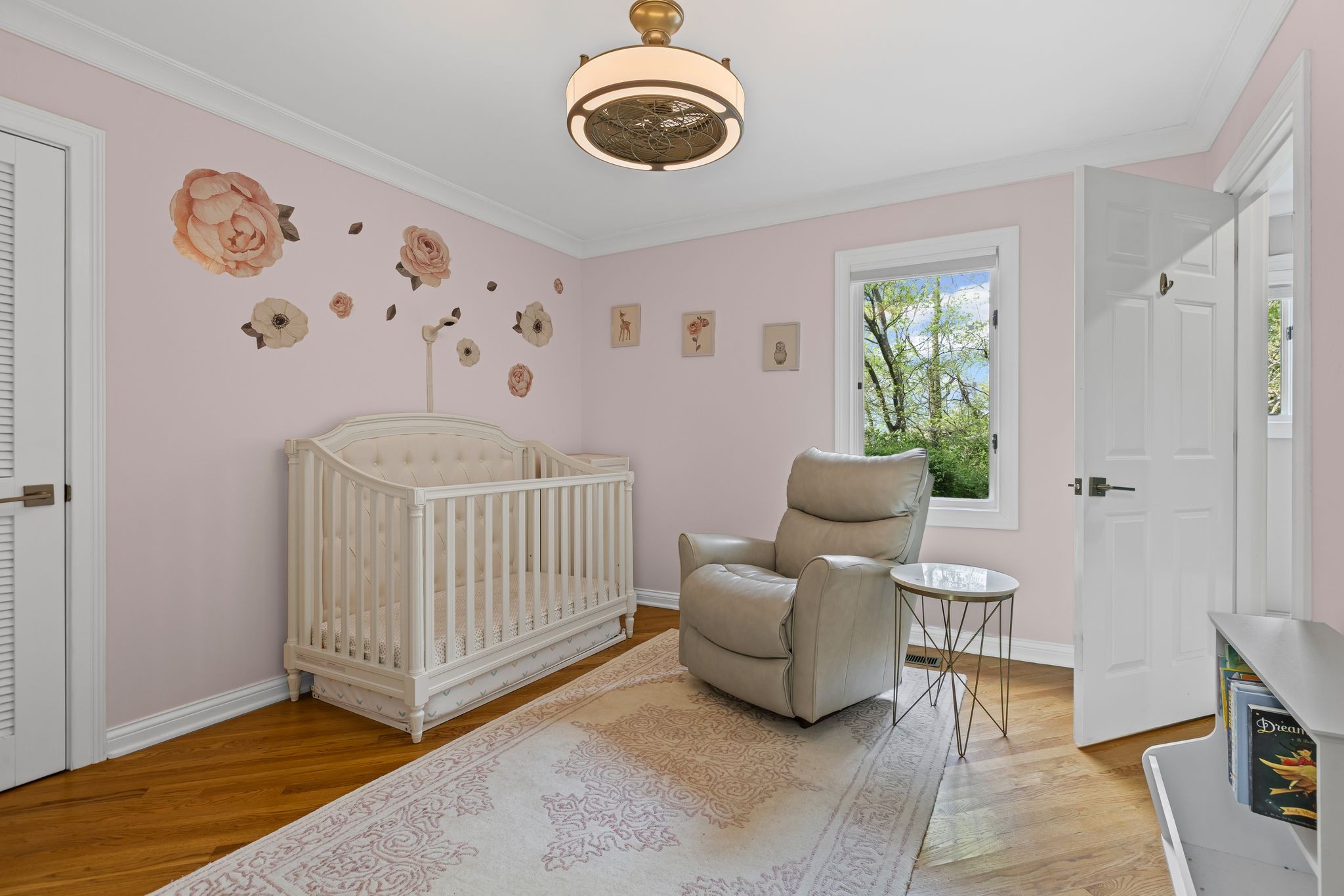 Franklin, Tennessee 37069, United States, 4 Bedrooms Bedrooms, ,4 BathroomsBathrooms,Residential,Active,114116