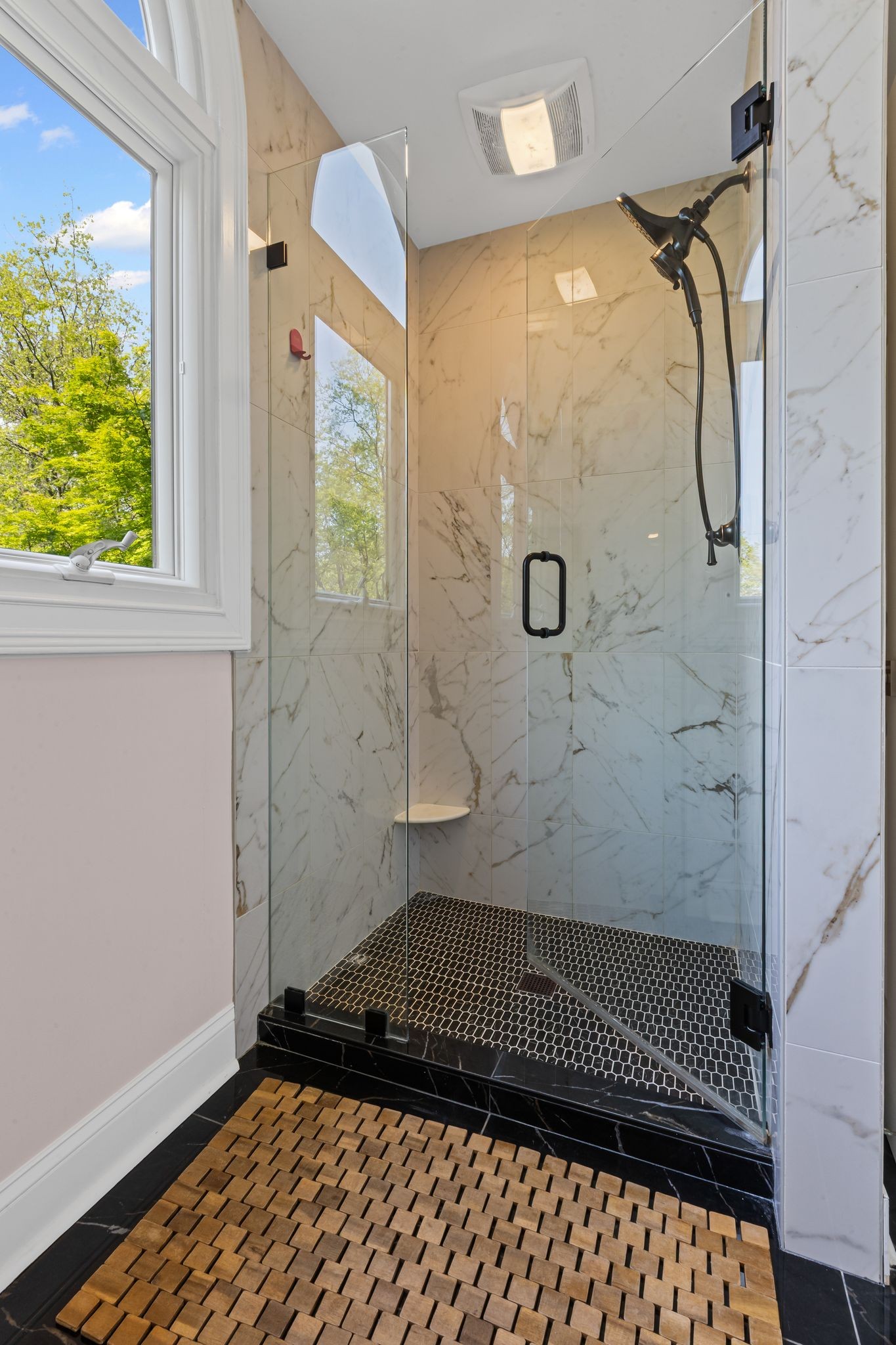 Franklin, Tennessee 37069, United States, 4 Bedrooms Bedrooms, ,4 BathroomsBathrooms,Residential,Active,114116