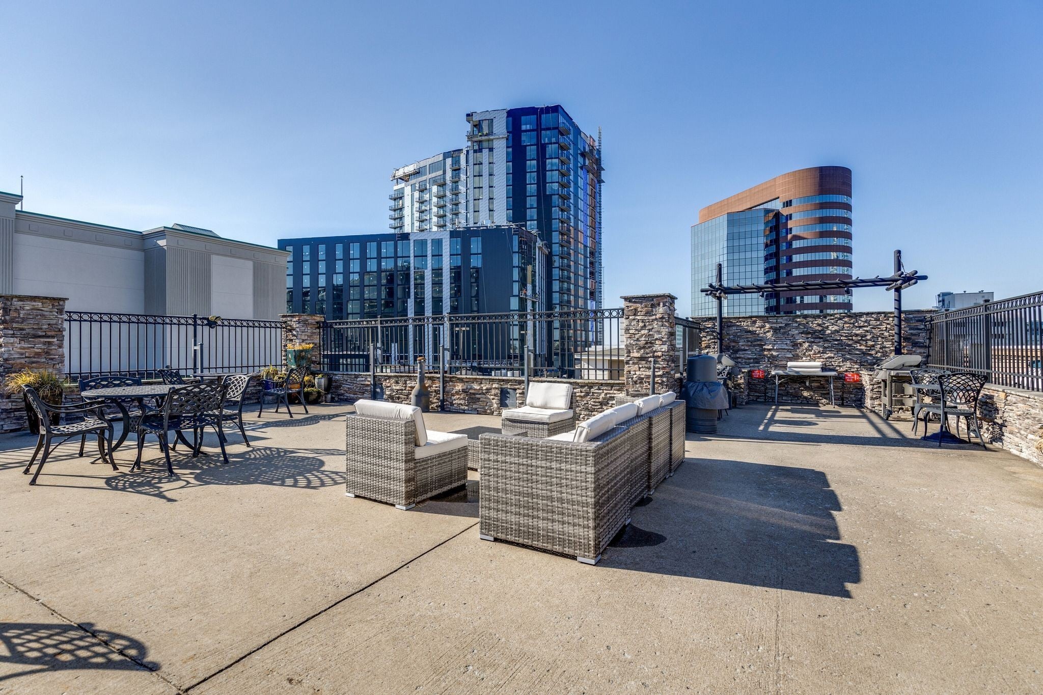 1803 Broadway 201