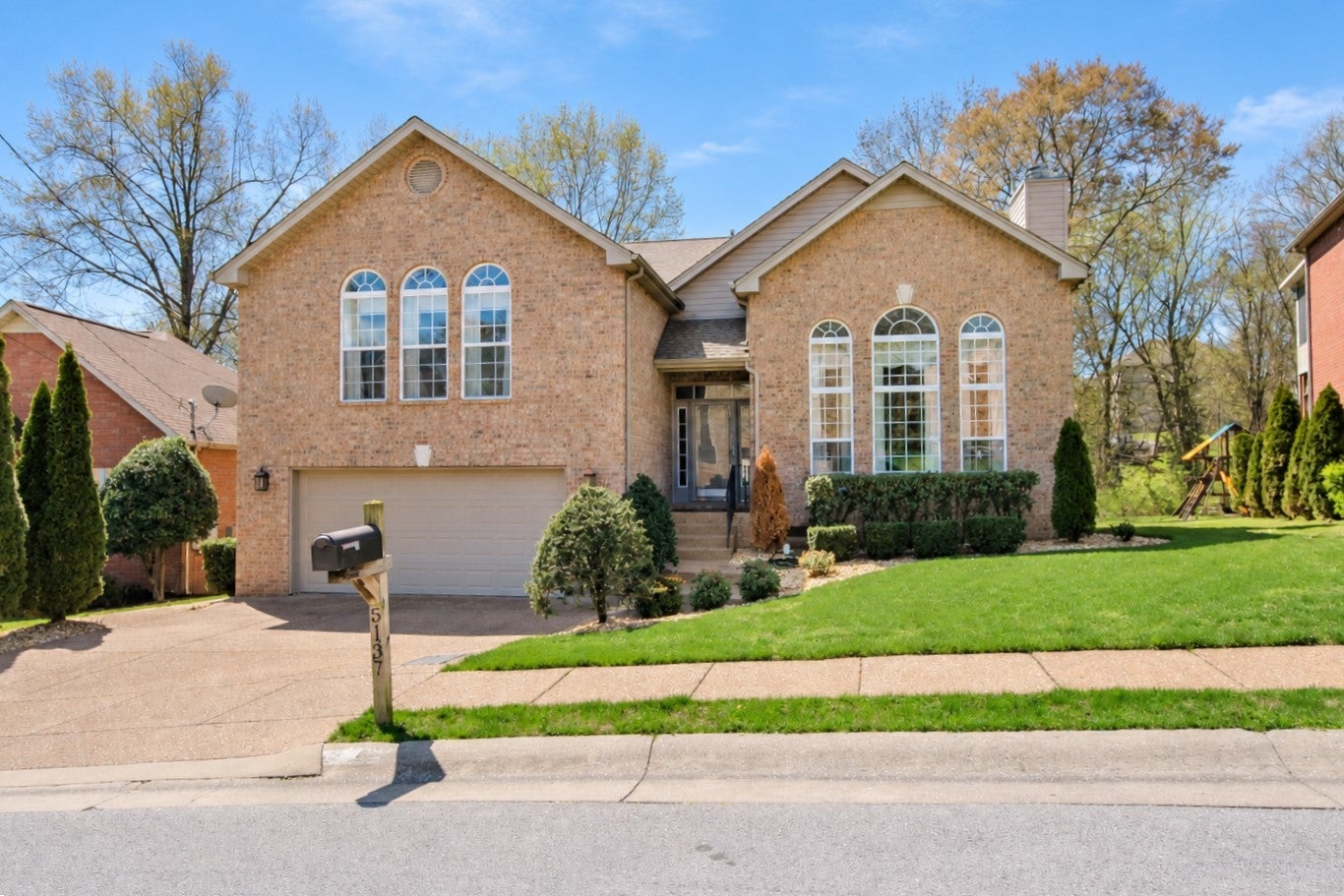 4-bed listing at 5137 Morningwood Ln, Antioch