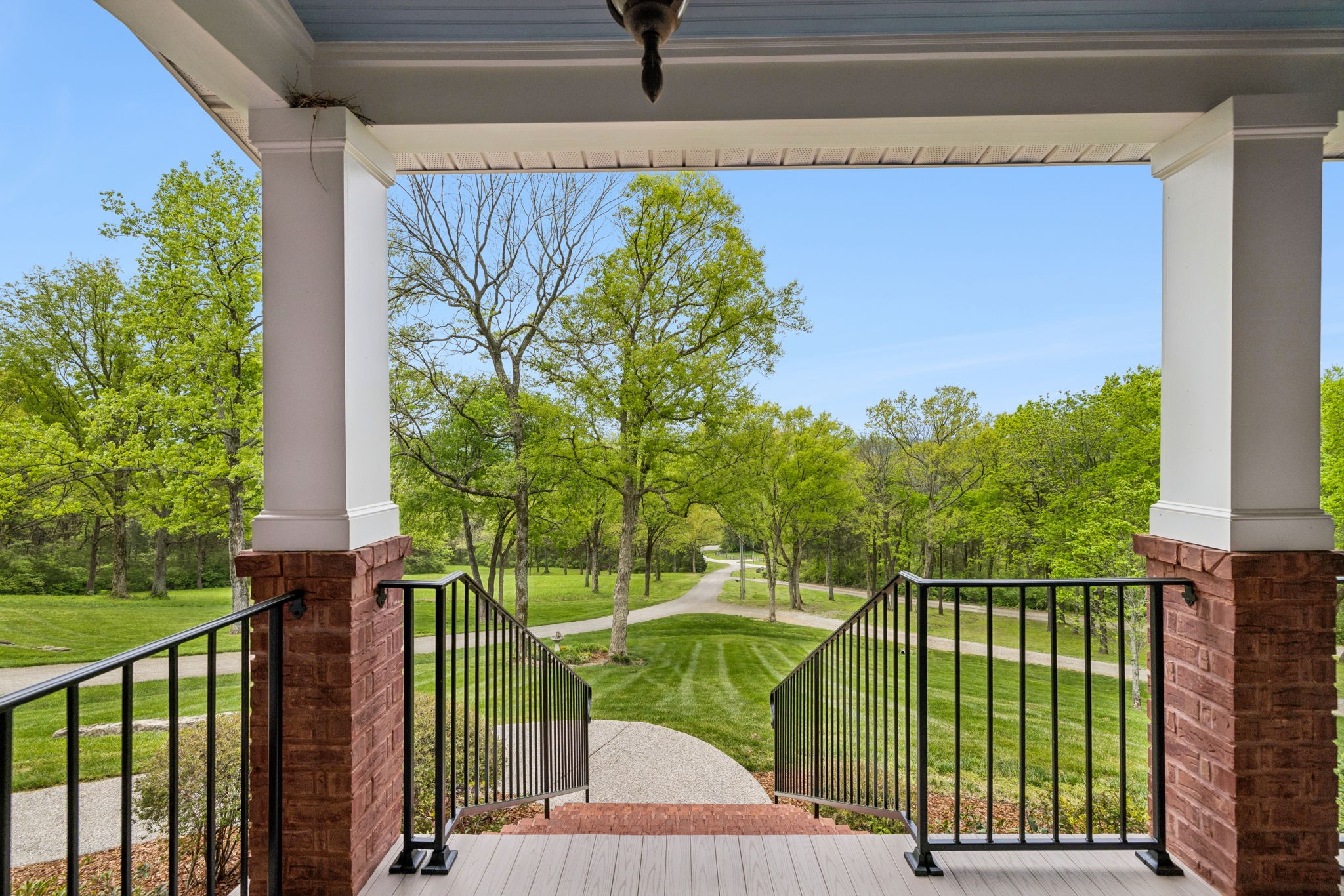 1460 Coleman Rd, Franklin TN 37064 4-bed home, photo 2 of 30