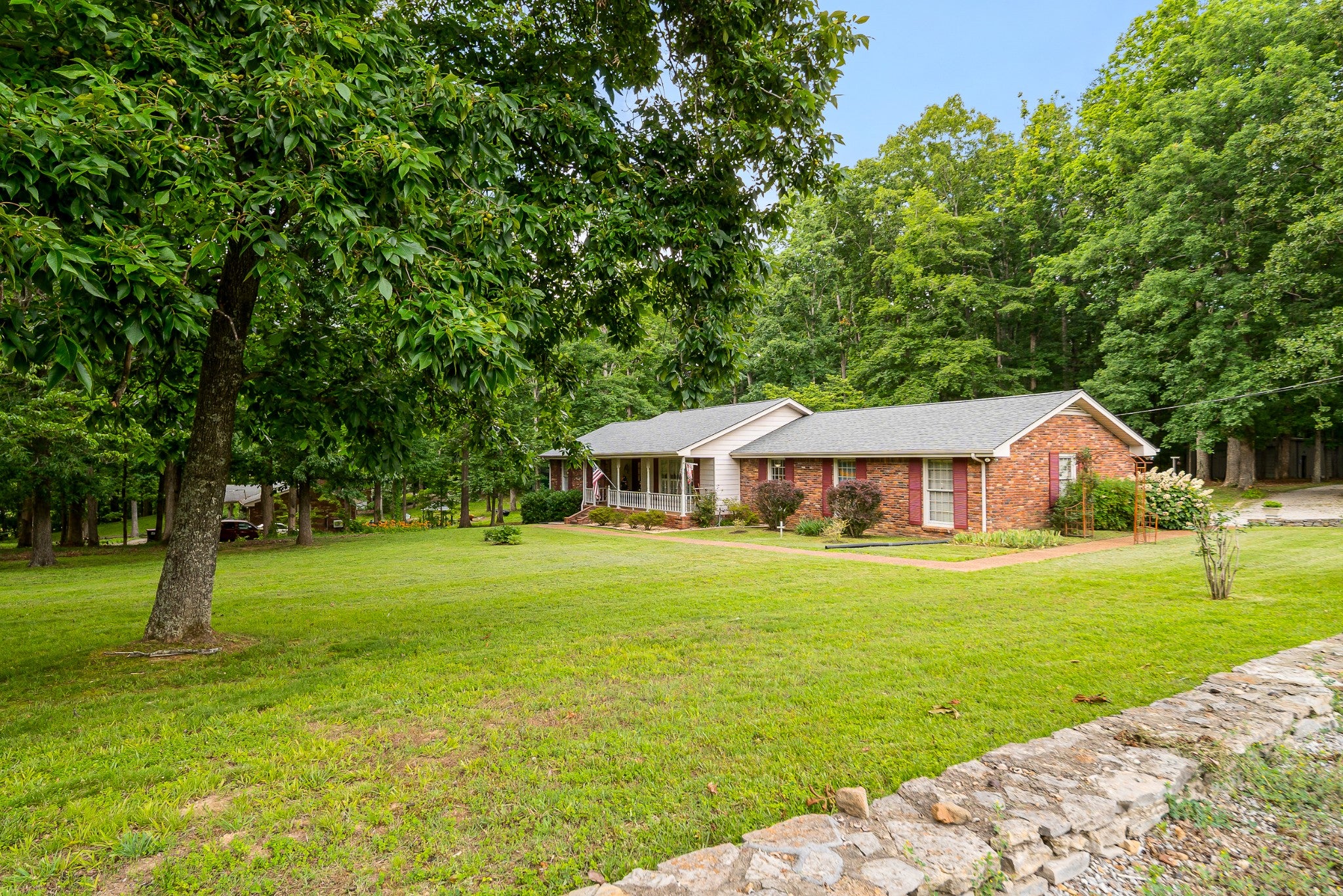 7344 Bidwell Rd