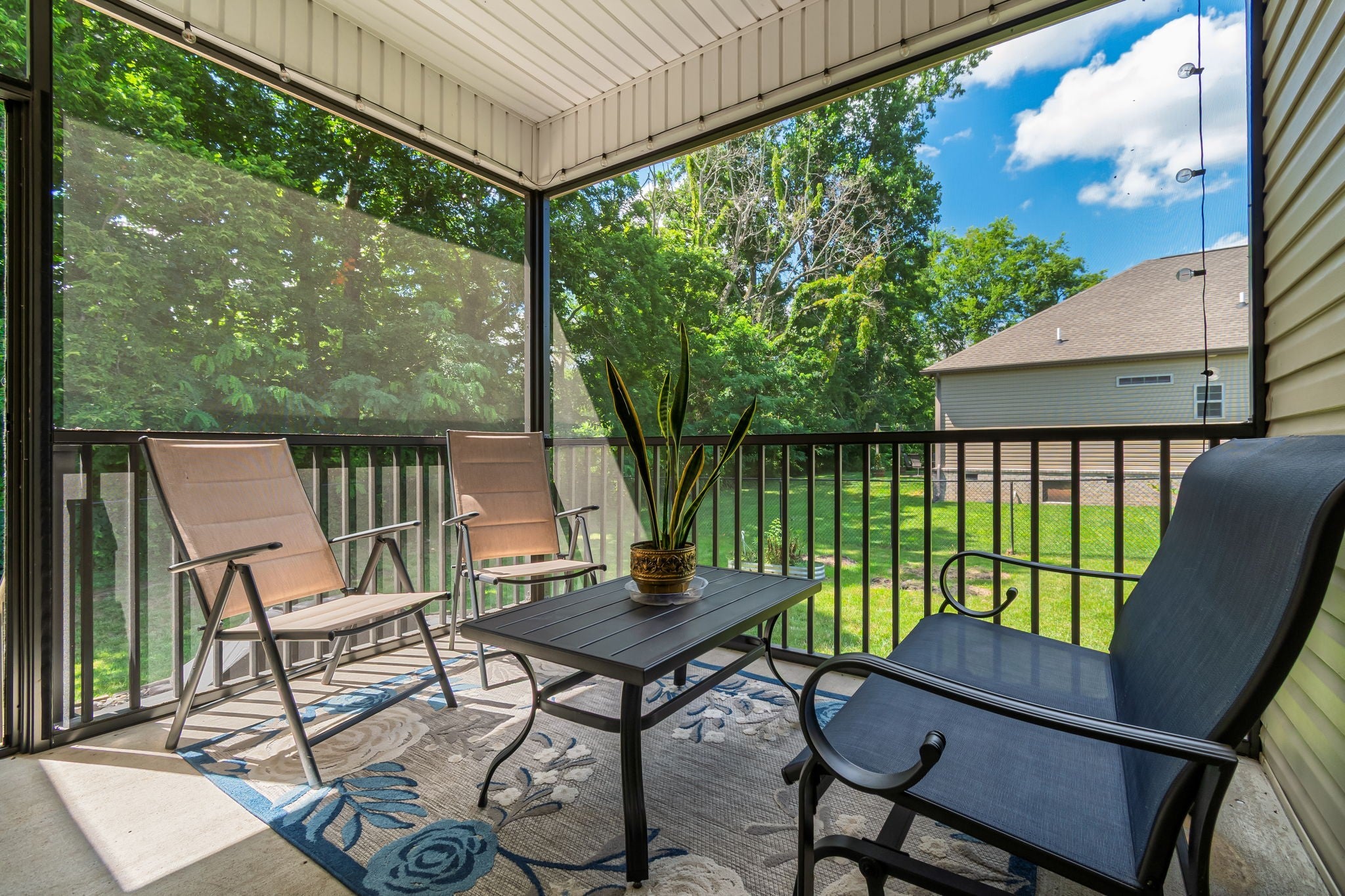 136 Timberland Dr