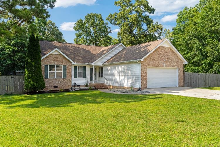 210 Highland Trl