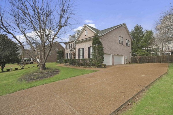 848 Loretta Dr