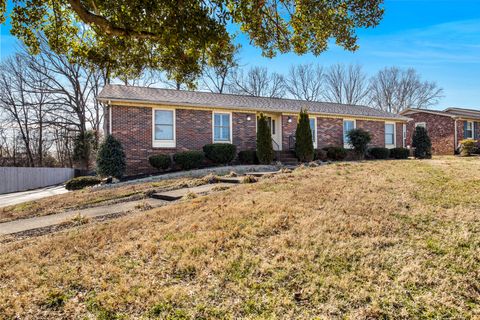 4298 Allison Ln Springfield TN 37172