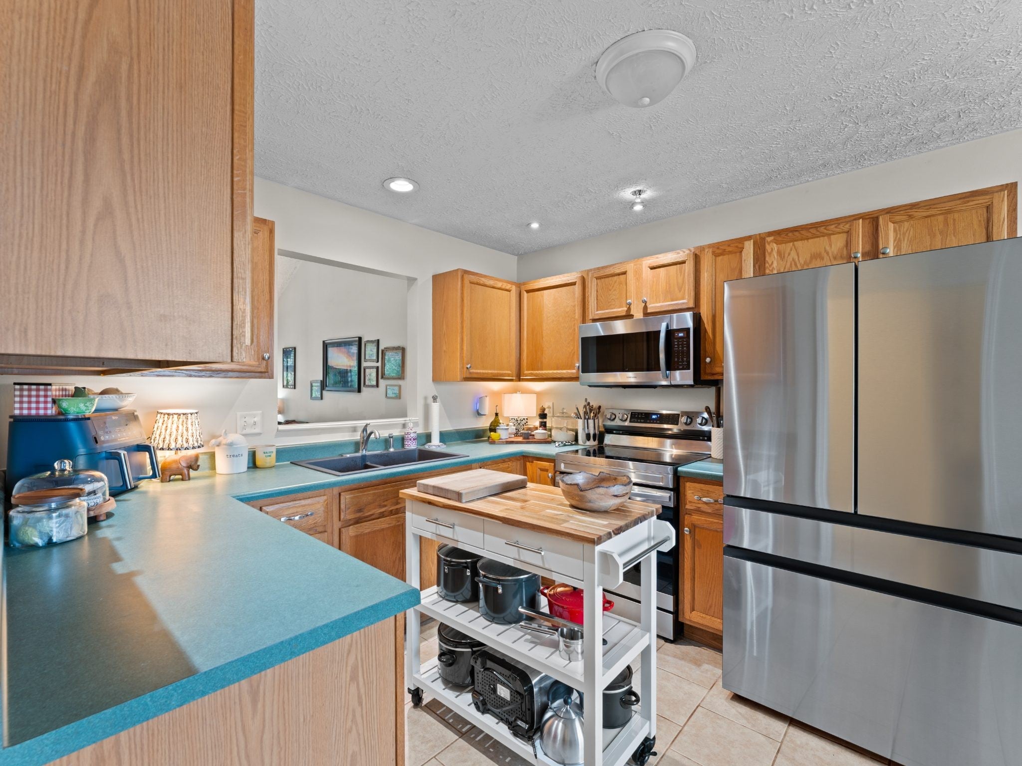 1428 Eastwoods Dr