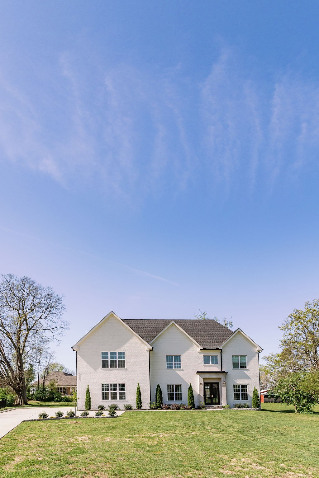 3038 Lakeshore Dr