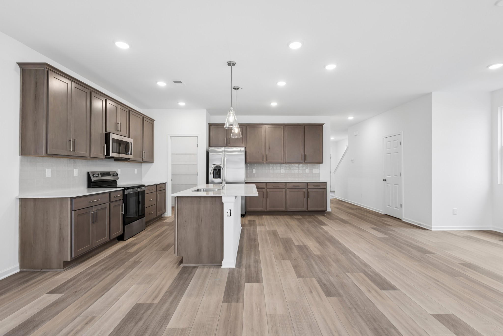 2900 Suzanne Landon Dr D3