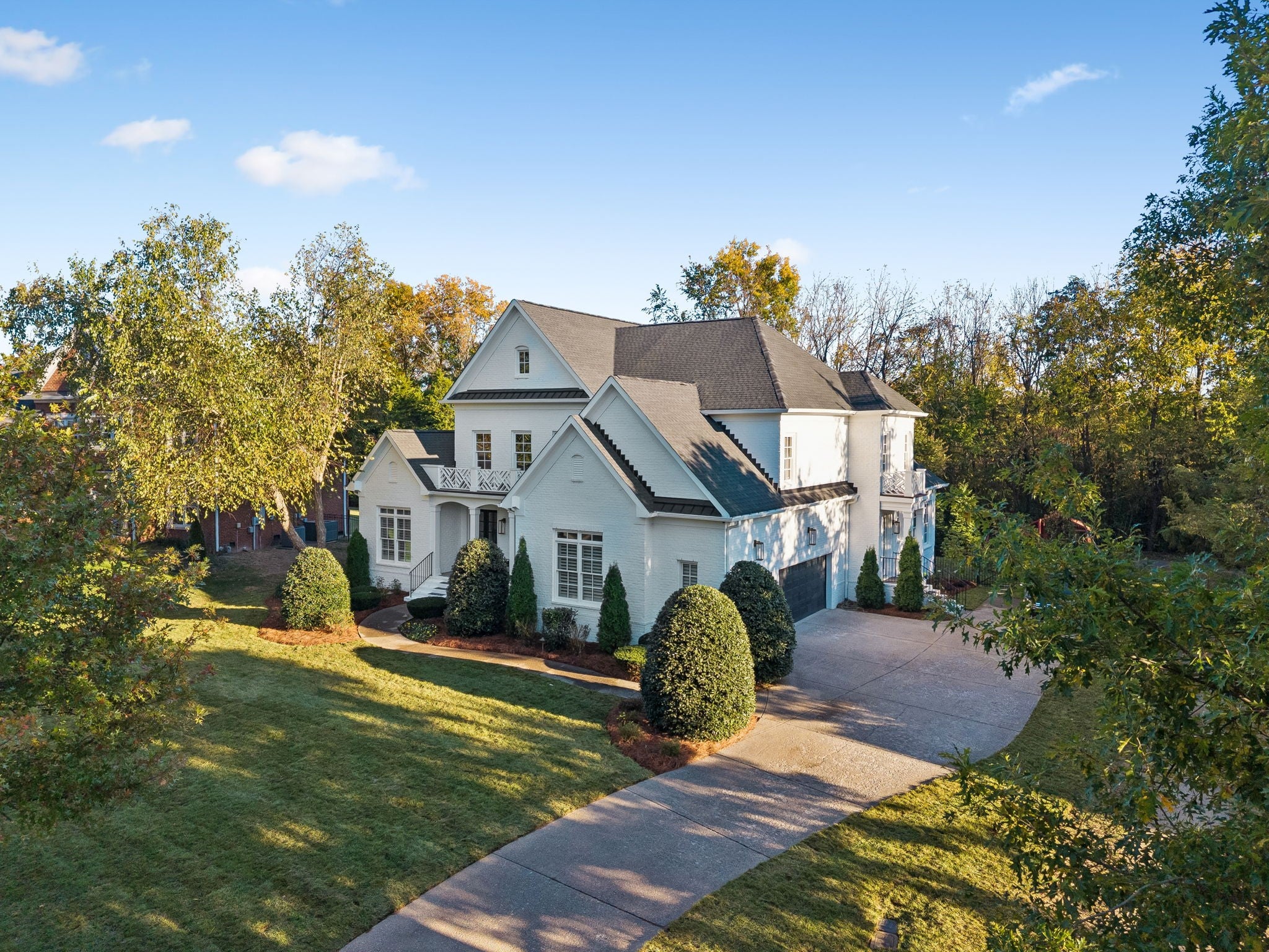 8354 Lochinver Park Lane