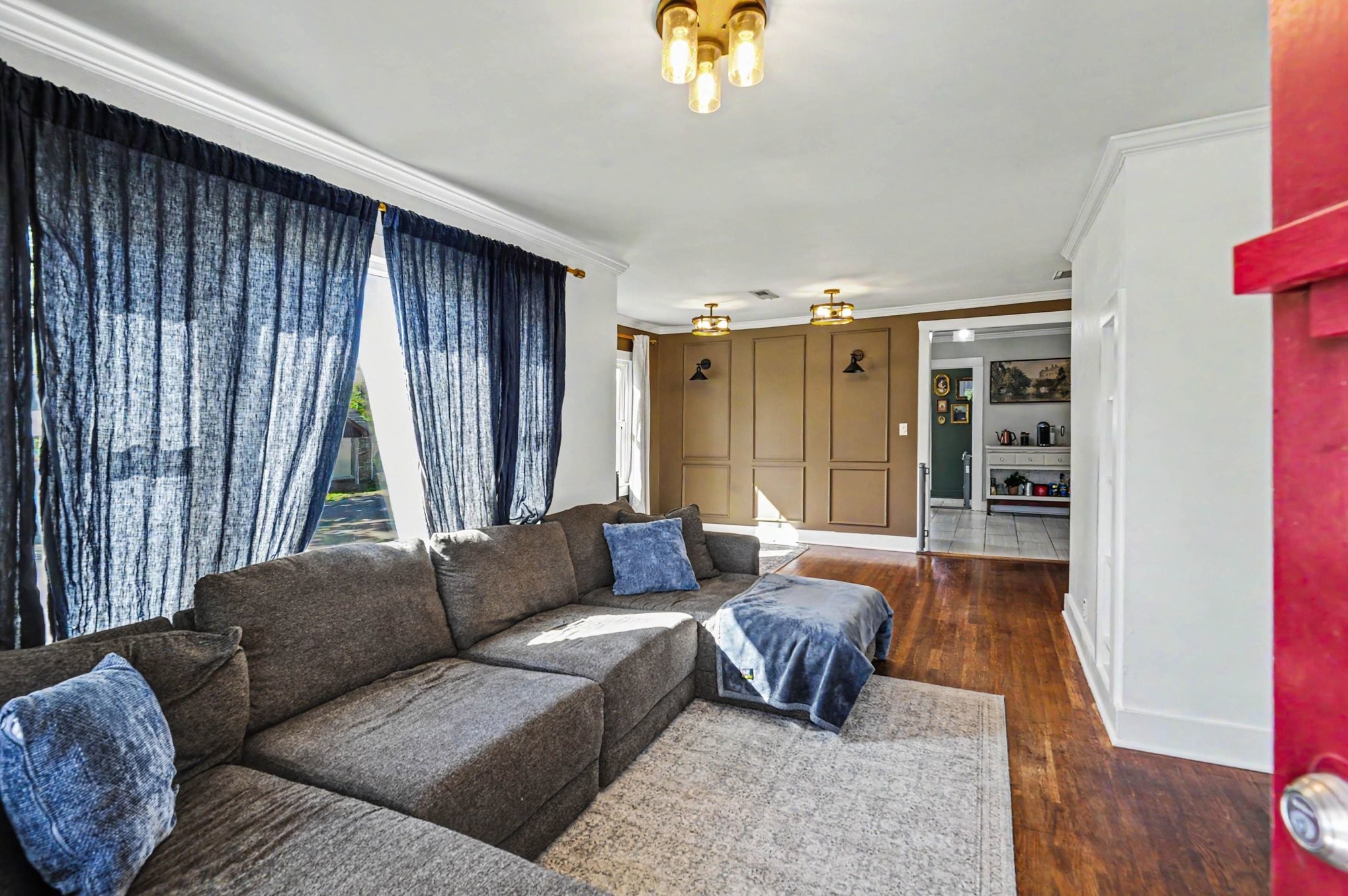2806 Elliott Dr