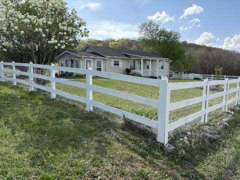 1833 Porterfield Rd Readyville TN 37149