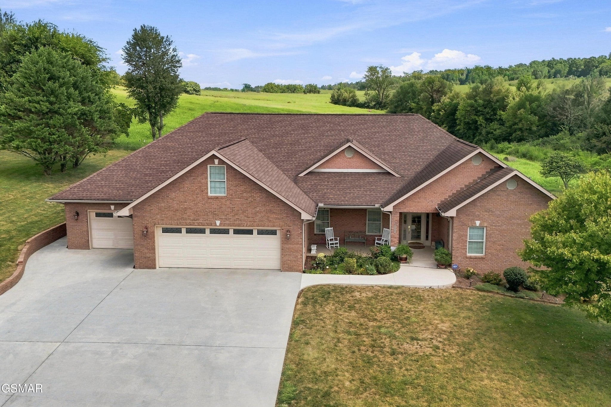 1264 Blake Lea