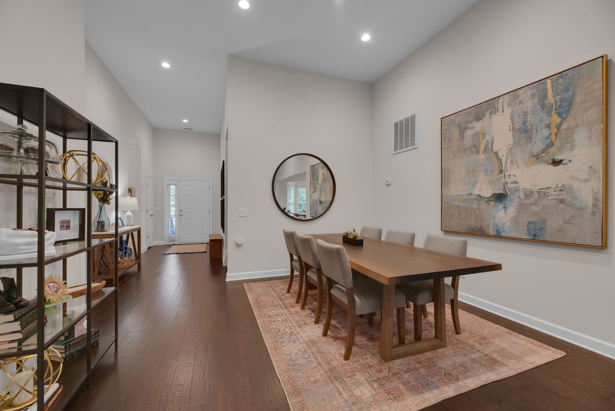 413 Chinook Dr