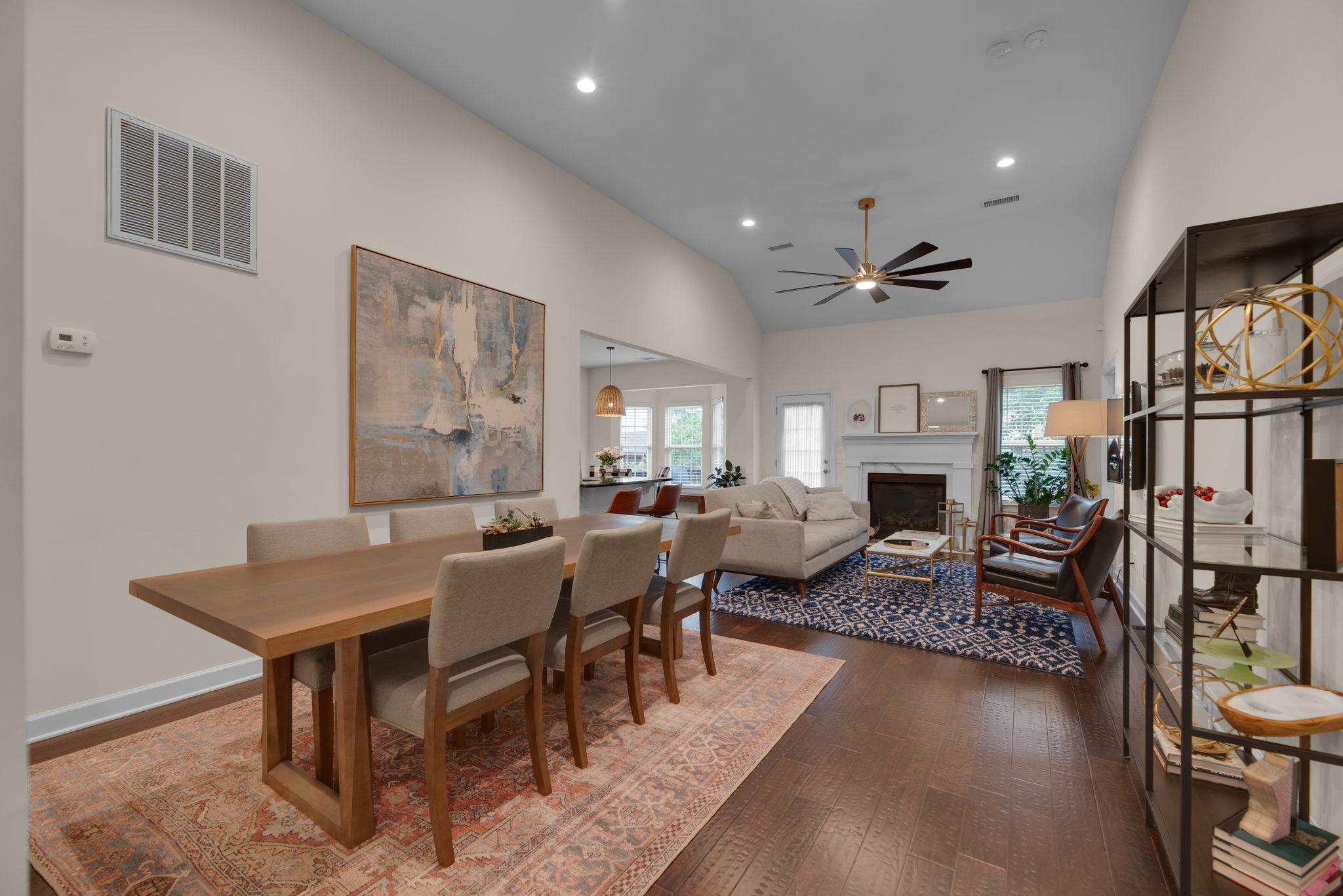 413 Chinook Dr