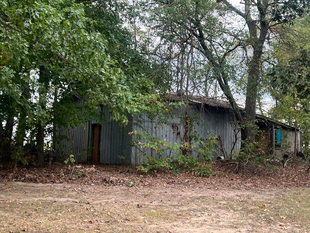 161 Cook Rd