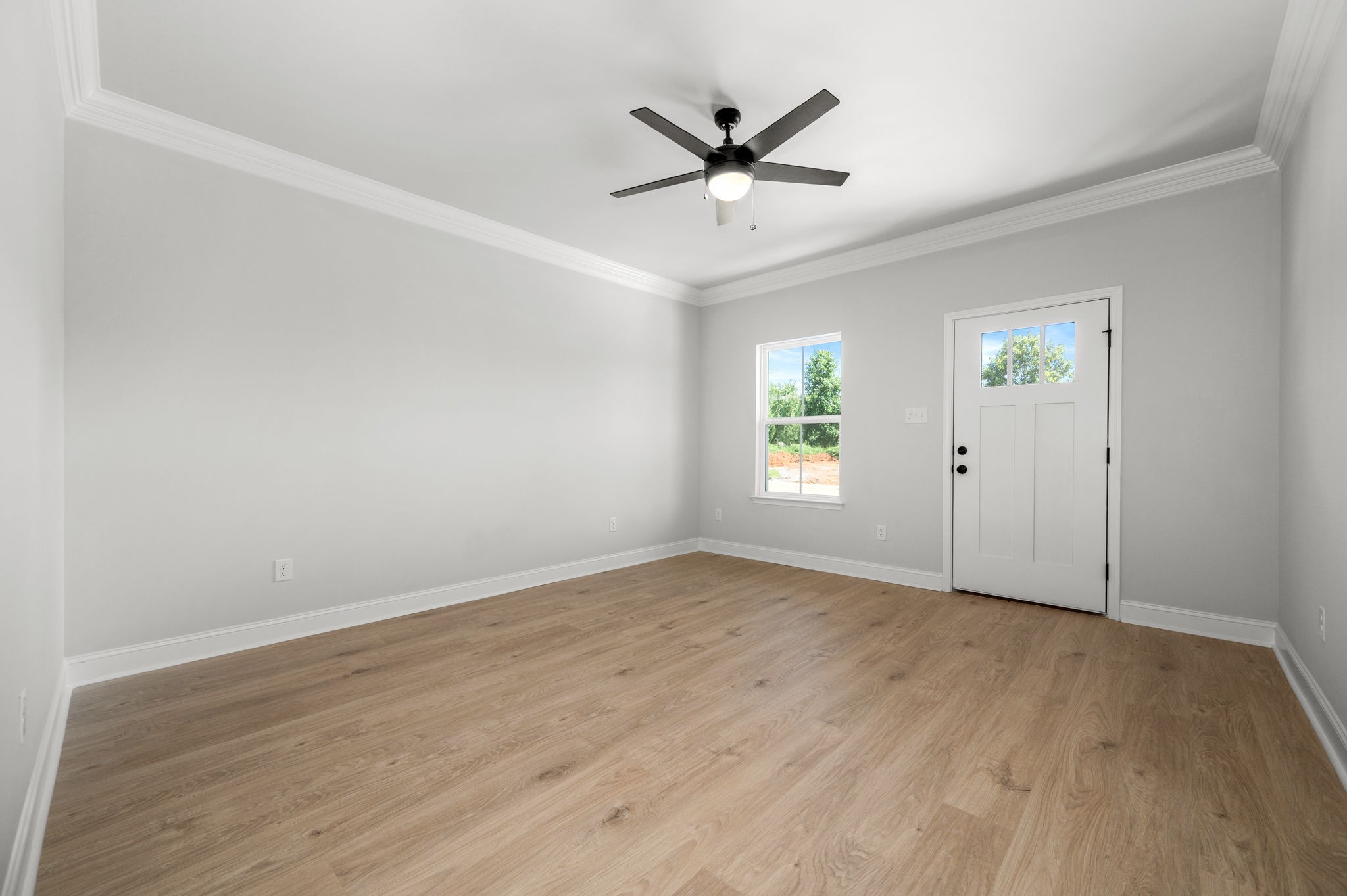516 Rohan Drive
