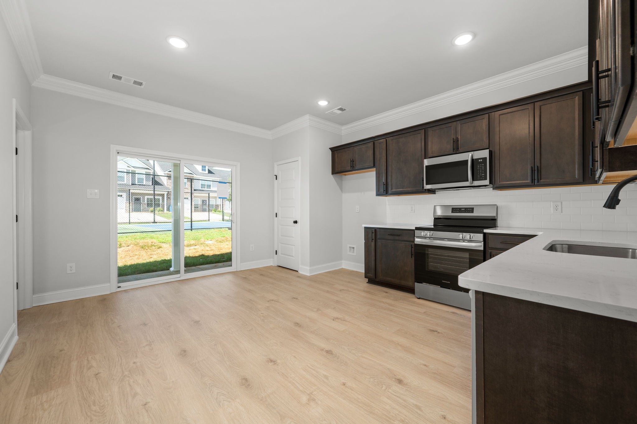 516 Rohan Drive