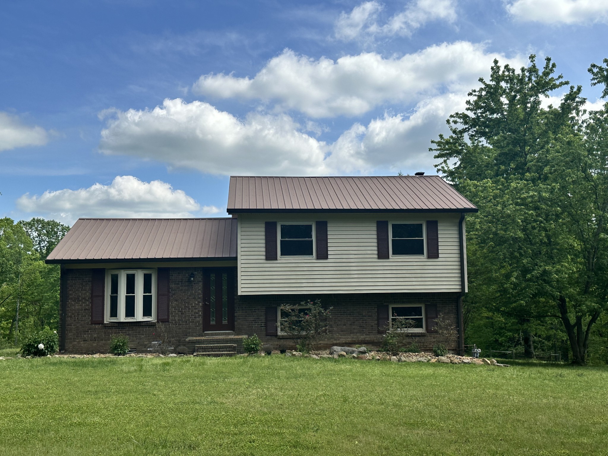 695 Bucket Branch Rd