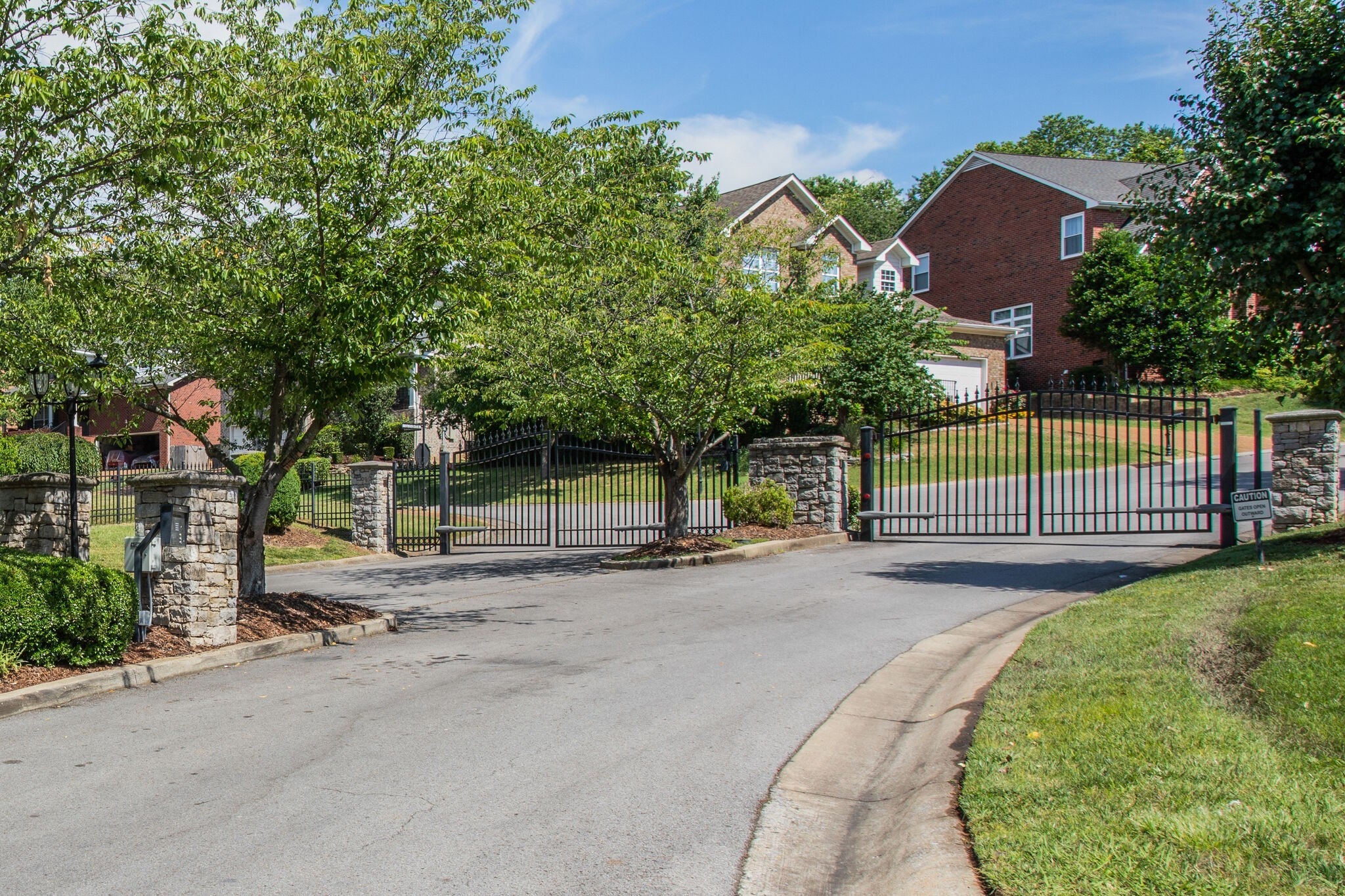 6108 Brentwood Chase Dr