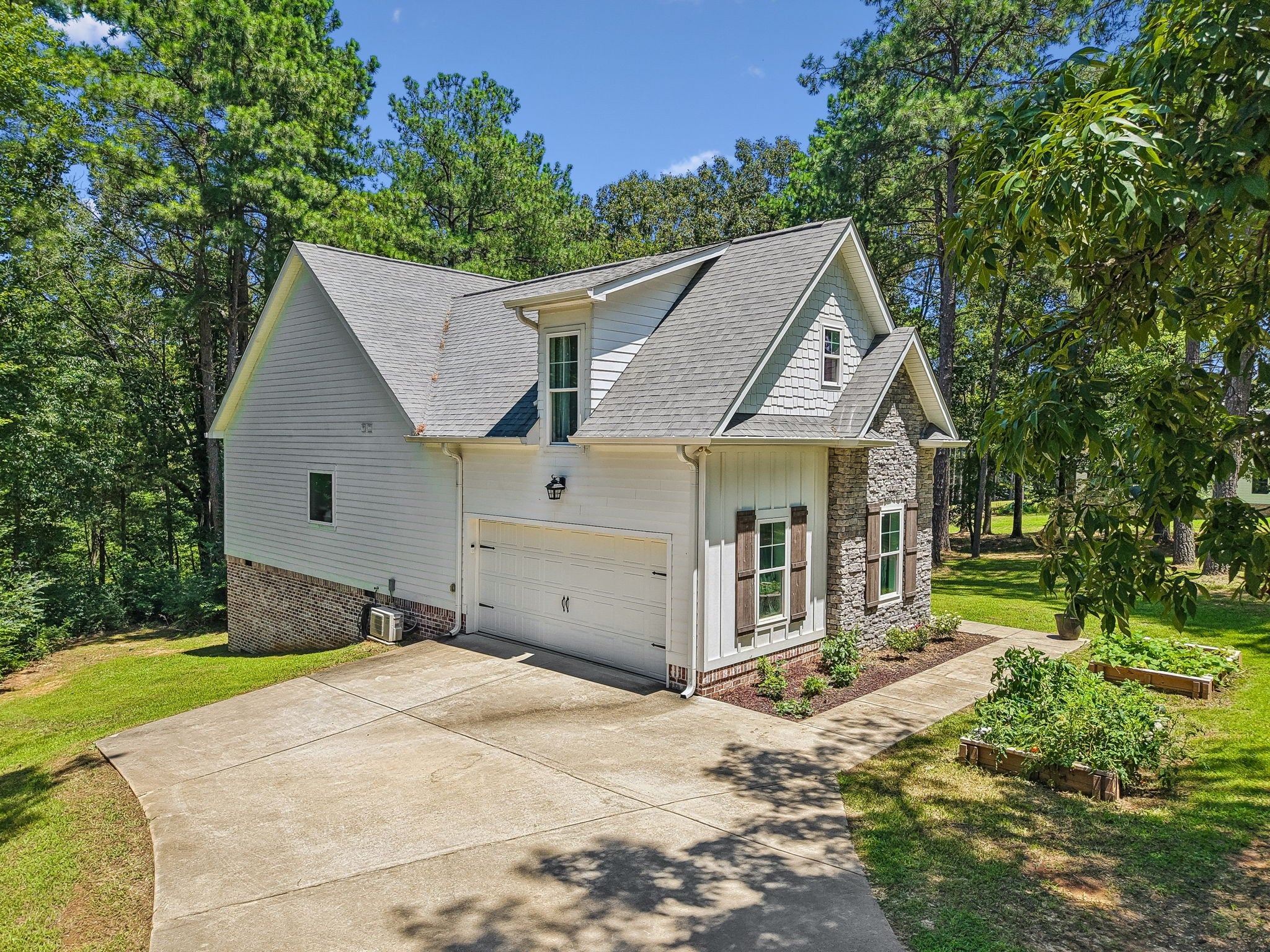 1151 Harmon Springs Rd